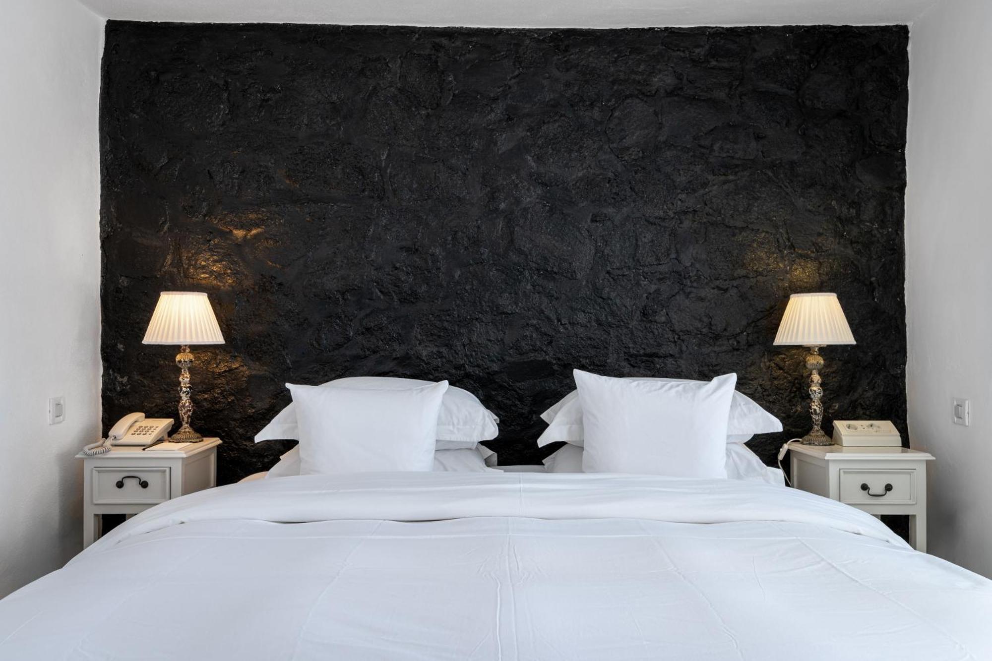 Iconic Santorini, A Boutique Cave Hotel By Sandglass Imerovigli  Pokój zdjęcie